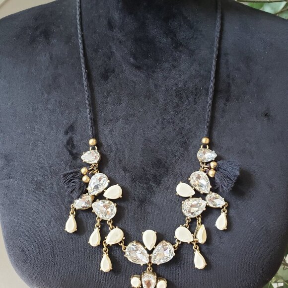 Womens Fashion Clear Beige Rhinestone Beaded String Tie Necklace Jewelry - Picture 6 of 8